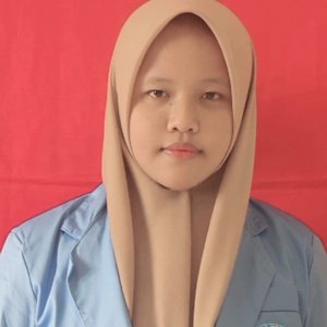 NADIA SAFIRA LESTARI