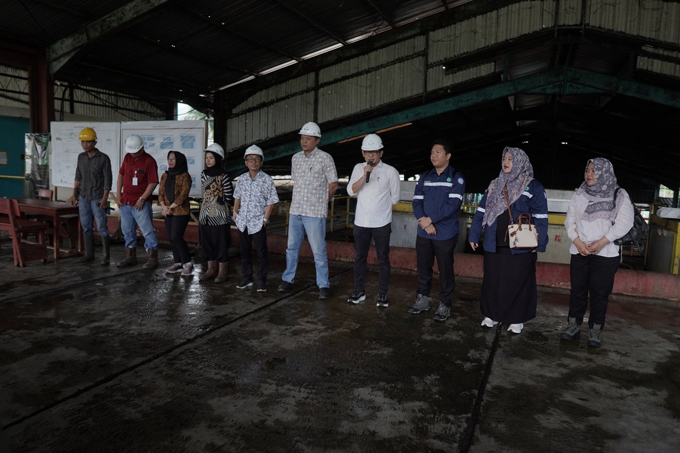 Program Studi Teknik Lingkungan Kunjungi PTPN I Regional 7 Way Berulu untuk Memperdalam Wawasan Pengelolaan Limbah Industri Karet